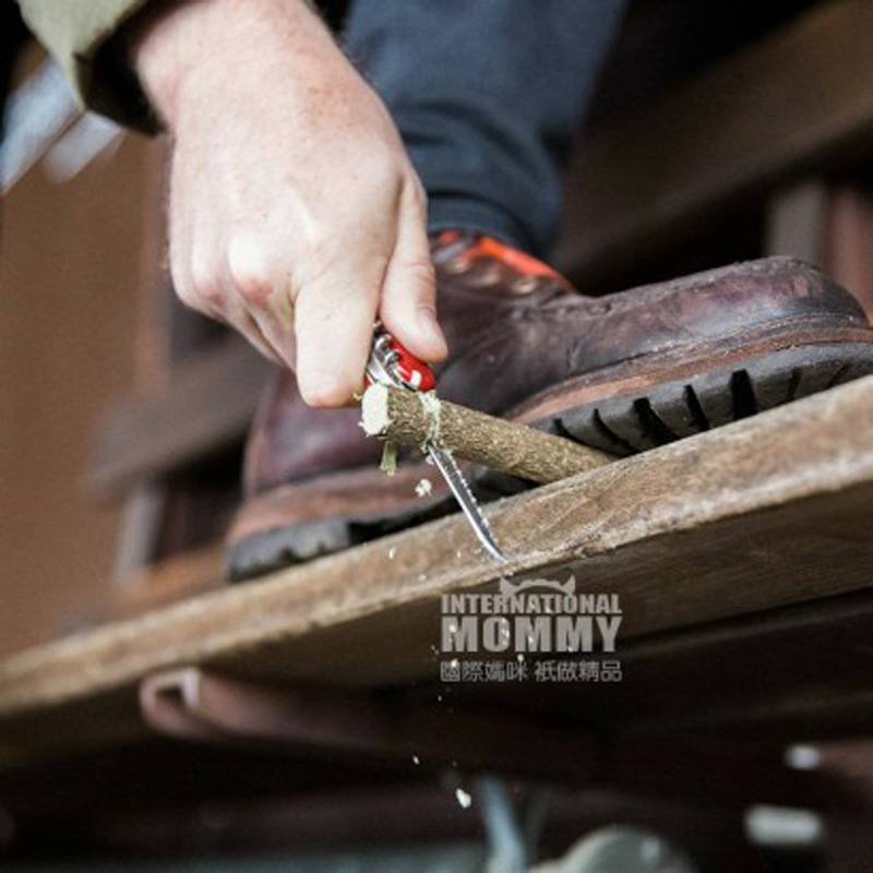 VICTORINOX 스위스다기능세이버어반헌터해외판