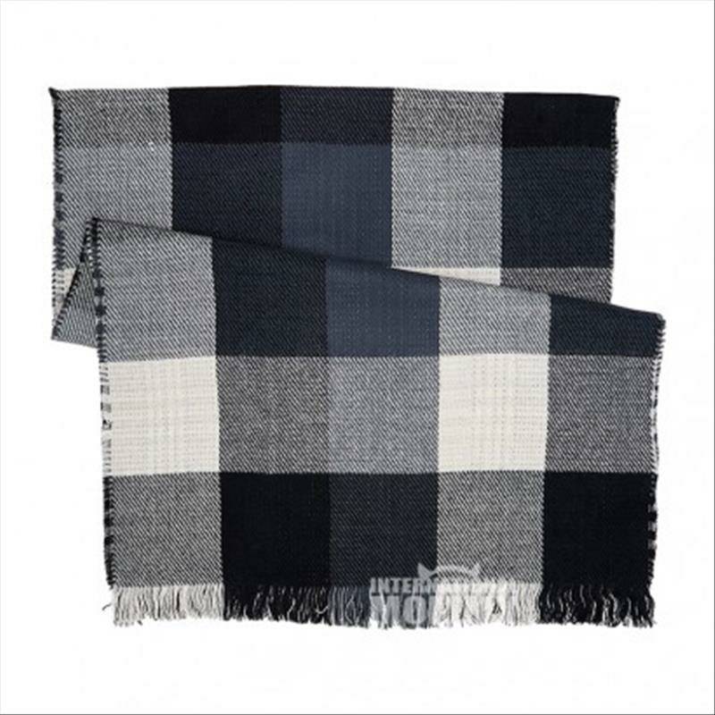 ONLY 덴마크체크프린팅수술머플러해외판.