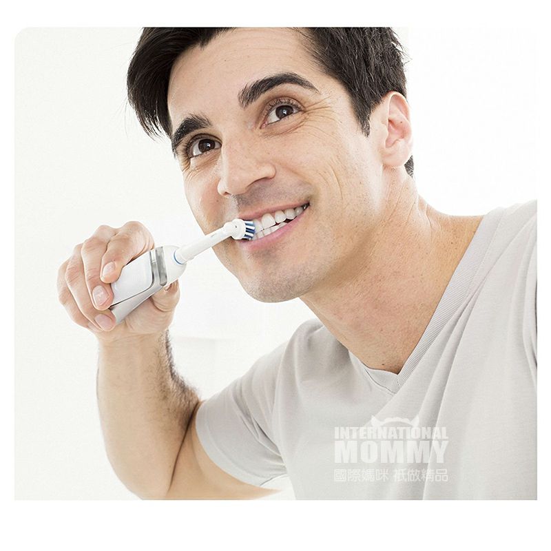 BRAUN 독일 oral - b 오로나 B 성인충전식다각도청결 2D 전동칫솔해외버전