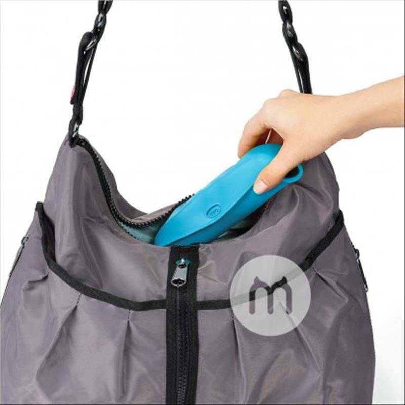 OXO tot 베이비소프트실리콘방수턱받이해외버전