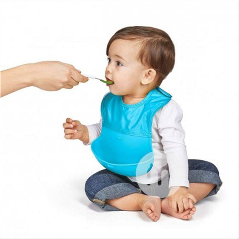 OXO tot 베이비소프트실리콘방수턱받이해외버전