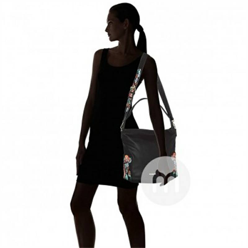 Desigual 패션자수블랙숄더백해외버전